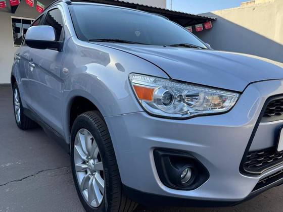 MITSUBISHI ASX 2.0 4X2 16V GASOLINA 4P MANUAL
